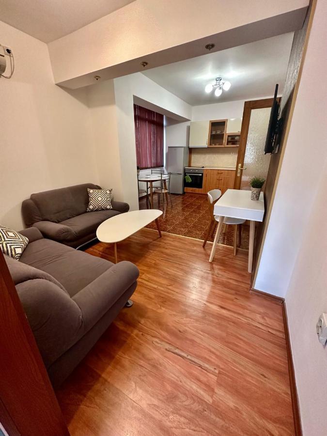 Apartamento Ruski Boulevard Plovdiv Exterior foto